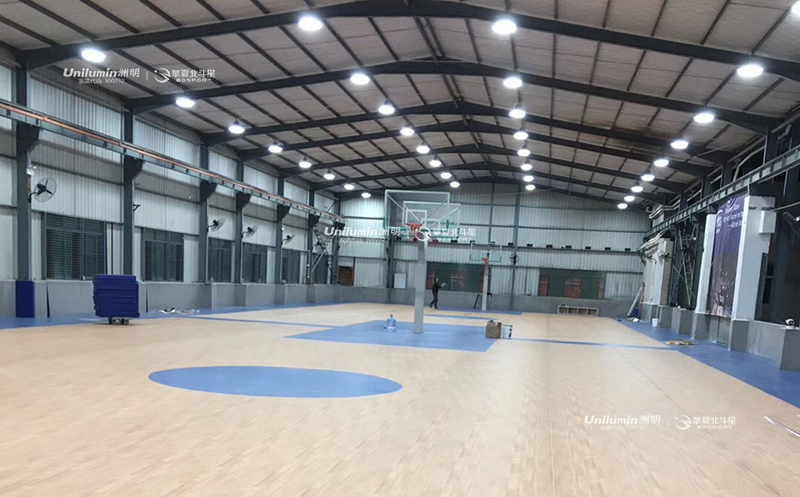 福建晋江乐动能量中心球馆篮球场