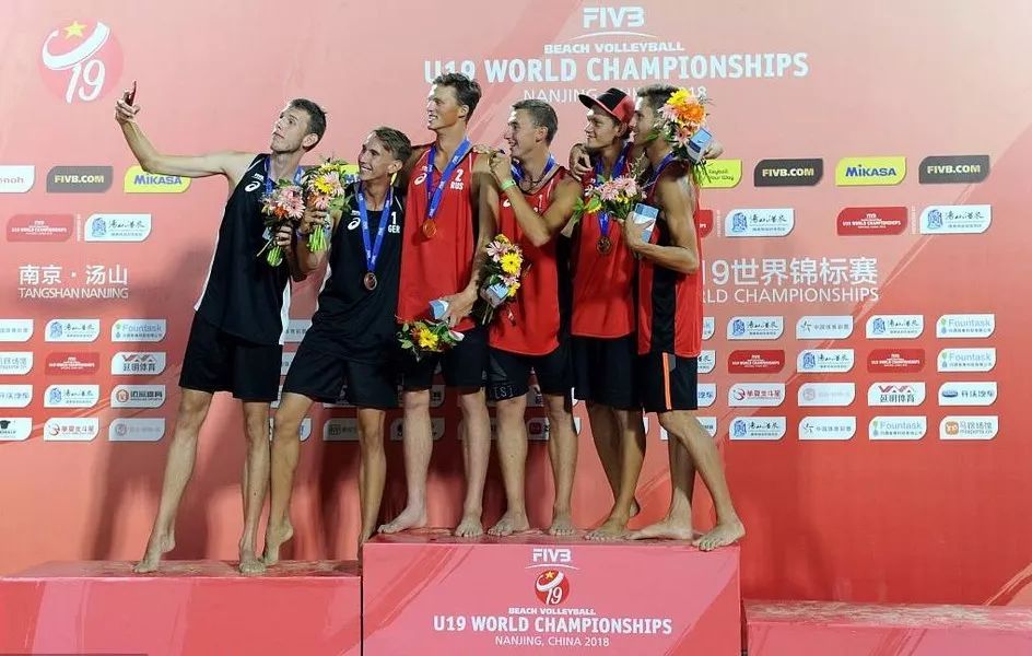 新澳六开彩天天开好彩大全